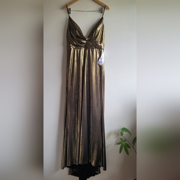 Ieena Mac Duggal, Metallic Faux Wrap Spaghetti Strap Gown, Bronze, Size 10, NWOT - Picture 5 of 11